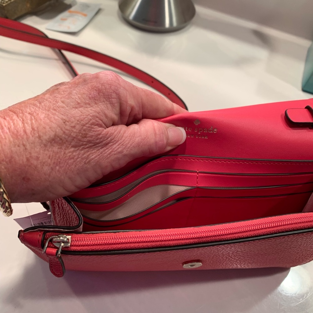 Kate spade cross body wallet with strap - Picture 4 of 7
